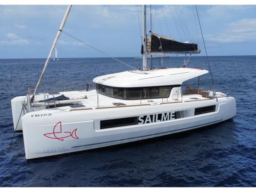 Katamaran Lagoon 40 Yachtcharter in Marina Ibiza