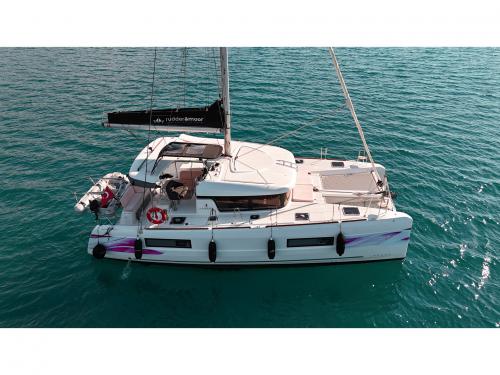 Cat Lagoon 40 for rent in Marmaris