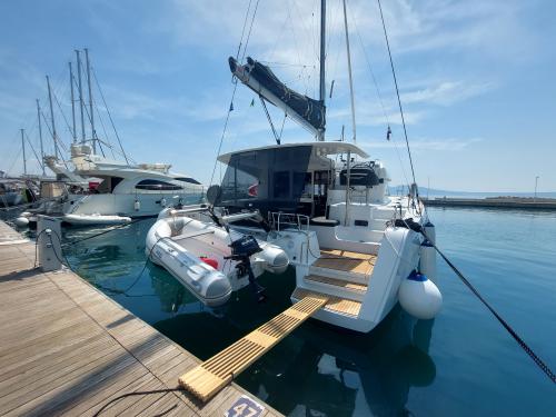 Catamaran Lagoon 40 for hire in Novi Vinodolski