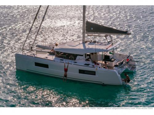 Cat Lagoon 40 available for charter in Messina