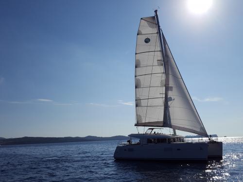 Katamaran Lagoon 400 S2 Yachtcharter in Sant Antoni de Portmany