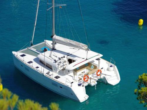Kat Lagoon 400 S2 Yachtcharter in Marina Bas du Fort