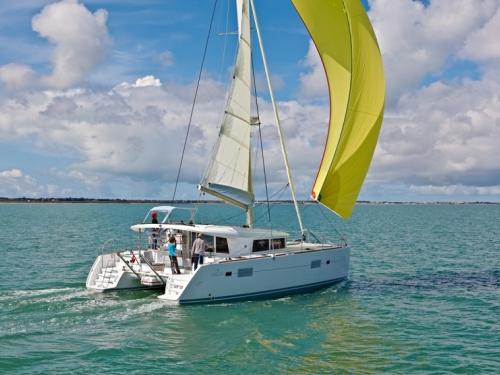 Catamaran Lagoon 400 S2 for hire in Athens
