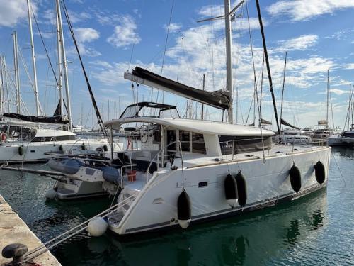 Kat Lagoon 400 S2 chartern in Athen