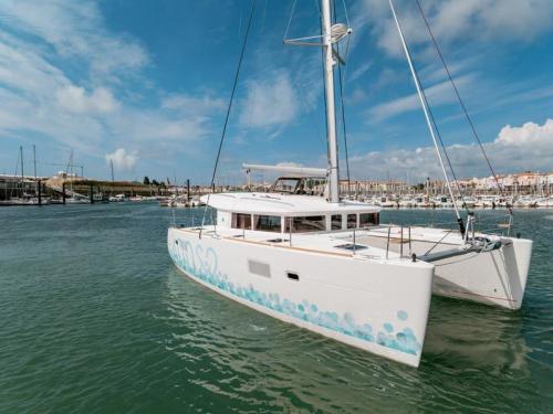 Katamaran Lagoon 400 S2 Yachtcharter in Zaton