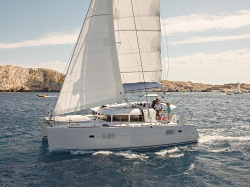 Catamaran Lagoon 400 S2 available for charter in Lavrio