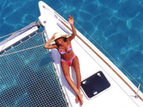 Catamaran Lagoon 410 available for charter in Palermo