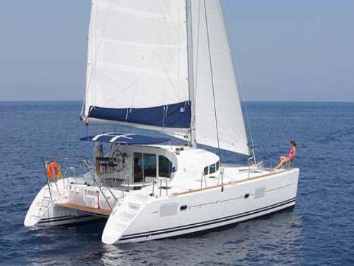 Cat Lagoon 410 S2 for rent in Sibenik