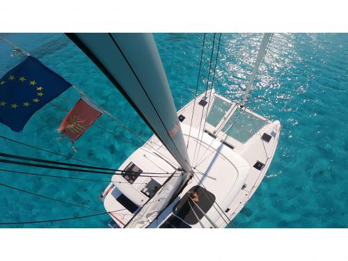 Kat Lagoon 42 Yachtcharter in Hyeres