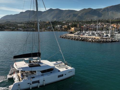 Cat Lagoon 42 available for charter in Trapani