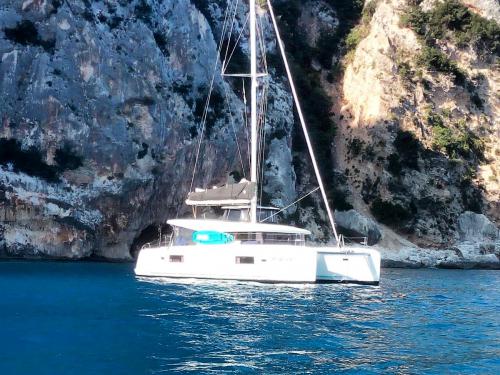 Cat Lagoon 42 for charter in Olbia