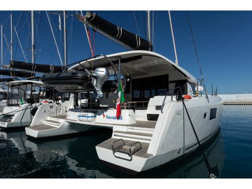 Catamaran Lagoon 42 for rent in Messina