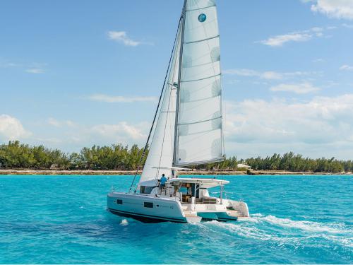 Catamaran Lagoon 42 for charter in Le Marin