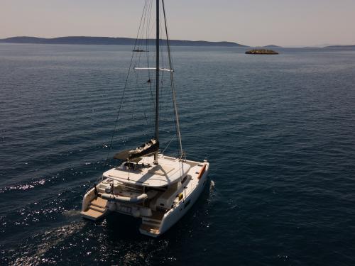 Kat Lagoon 42 Yachtcharter in Trogir