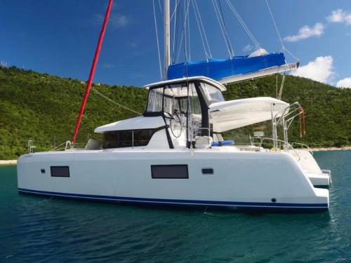 Catamaran Lagoon 42 available for charter in Nikiana