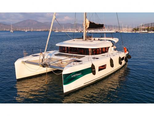 Katamaran Lagoon 42 Yachtcharter in Fethiye