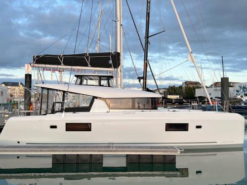 Cat Lagoon 42 for charter in Marina Kornati