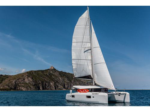 Catamaran Lagoon 42 for rent in Portorosa