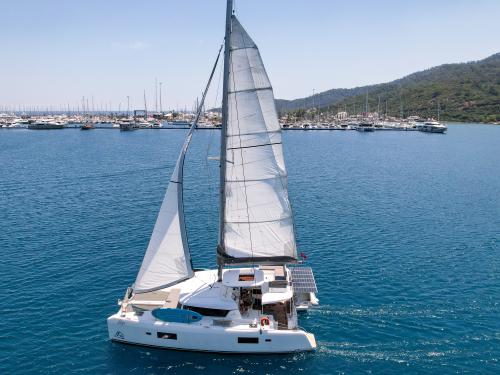 Cat Lagoon 42 for hire in Adakoy