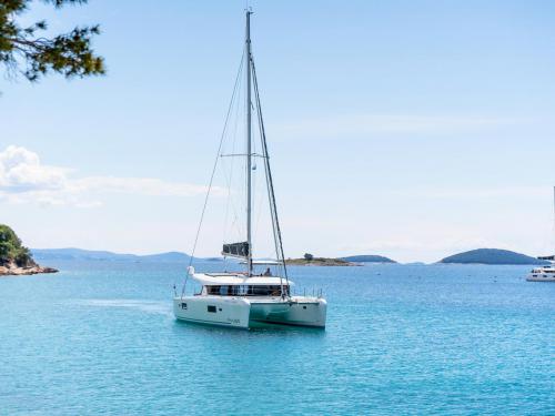 Cat Lagoon 42 available for charter in Marina Mandalina