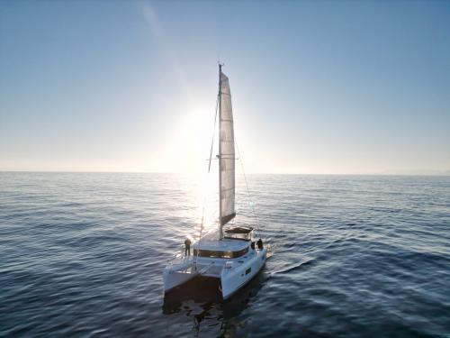 Kat Lagoon 42 chartern in Salerno