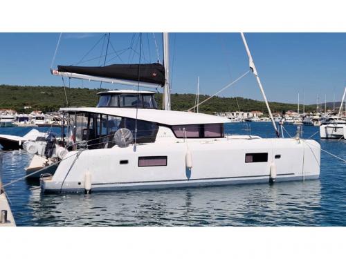 Katamaran Lagoon 42 Yachtcharter in Sukosan Bibinje