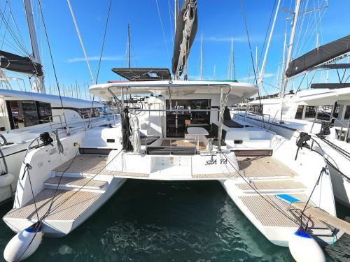 Catamaran Lagoon 42 available for charter in Marina Dalmacija