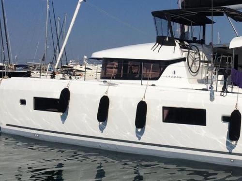 Cat Lagoon 42 available for charter in Preveza