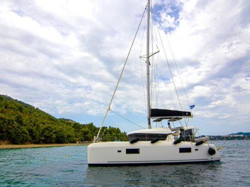 Cat Lagoon 42 for rent in Skiathos