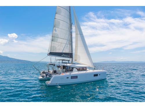 Catamaran Lagoon 42 available for charter in Preveza
