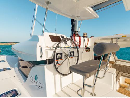 Cat Lagoon 42 for rent in Trogir