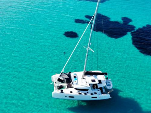Katamaran Lagoon 42 Yachtcharter in Lefkas