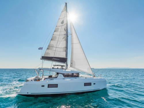 Catamaran Lagoon 42 for charter in Marina Parikia Port