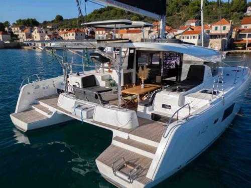 Catamaran Lagoon 42 available for charter in Marina Mandalina