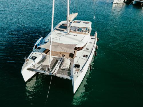 Catamaran Lagoon 42 for rent in Lefkas