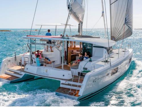 Kat Lagoon 42 Yachtcharter in Le Marin