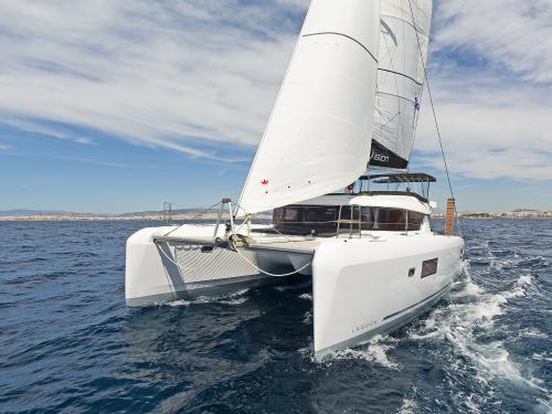 Kat Lagoon 42 Yachtcharter in Volos