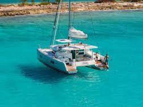 Cat Lagoon 42 available for charter in Le Marin