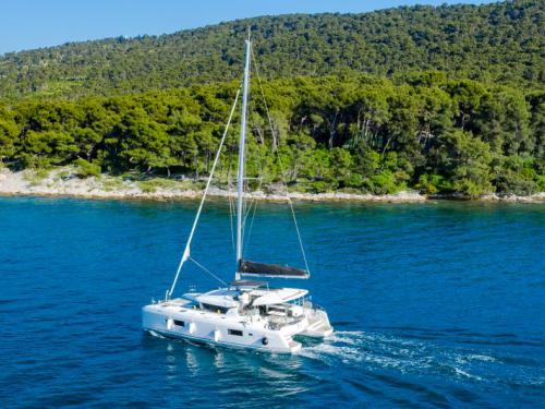Catamaran Lagoon 42 available for charter in Kastela