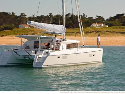 Cat Lagoon 421 available for charter in Marina Kremik