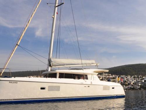 Catamaran Lagoon 421 available for charter in Bodrum Marina Milta