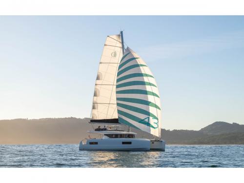 Catamaran Lagoon 43 available for charter in Portisco