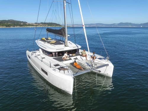 Cat Lagoon 43 available for charter in Sant Antoni de Portmany