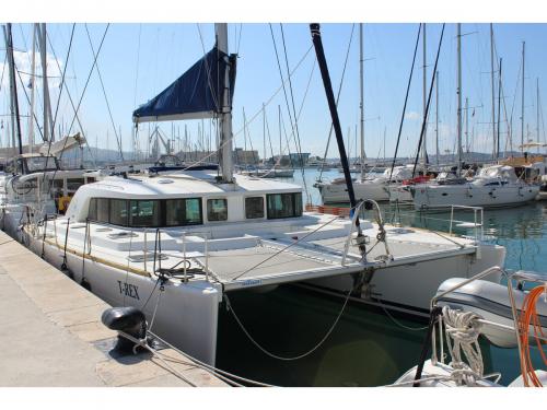 Party Catamaran Lagoon 440 for charter in Sukosan Bibinje