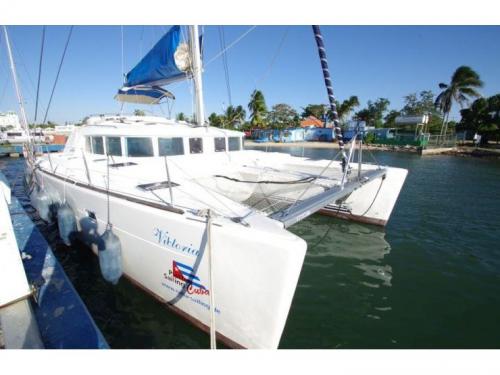 Cat Lagoon 440 for rent in Cienfuegos