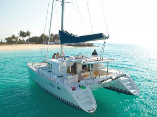 Catamaran Lagoon 440 for rent in Lefkas