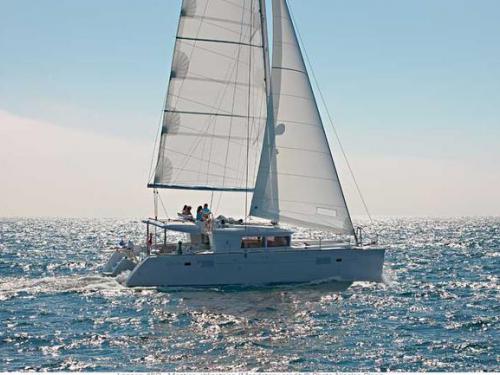 Catamaran Lagoon 450 available for charter in Sukosan Bibinje