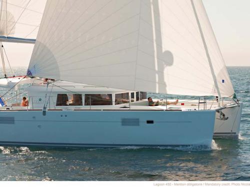 Kat Lagoon 450 Yachtcharter in Nassau City