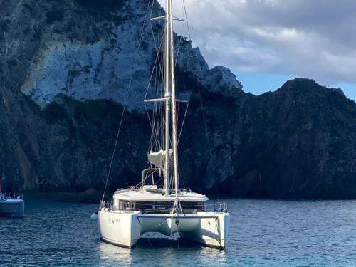 Catamaran Lagoon 450 for rent in Nettuno Catamaran Lagoon 450 for rent in Nettuno