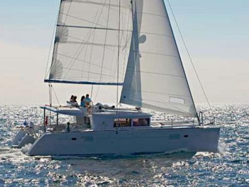 Cat Lagoon 450 for charter in Skiathos